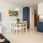 Flatbook Apartamenty - Krynica Morska Enklawa Z Sala Zabaw I Basenem Przy Zalewie